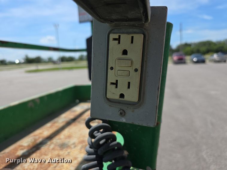 image for item DS4768 2015 Genie GS-1930 scissor lift