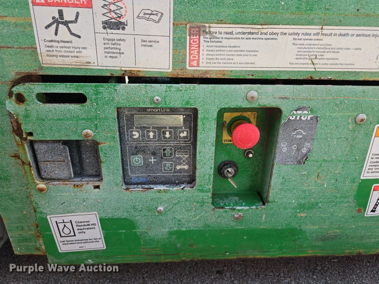 image for item DS4768 2015 Genie GS-1930 scissor lift