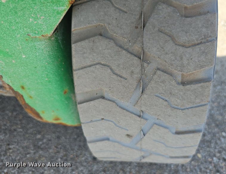 image for item DS4768 2015 Genie GS-1930 scissor lift