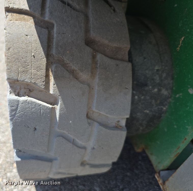 image for item DS4768 2015 Genie GS-1930 scissor lift