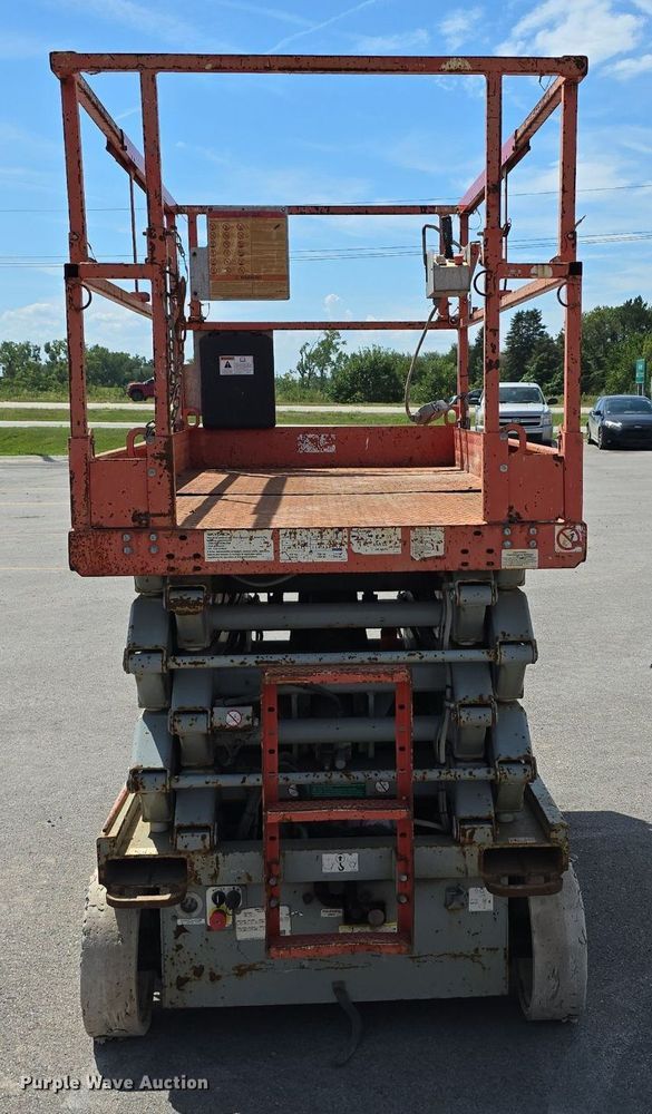 image for item DS4769 2011 SkyJack SJIII-4632 scissor lift