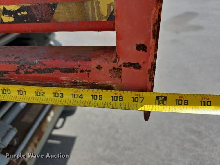 image for item DS4769 2011 SkyJack SJIII-4632 scissor lift