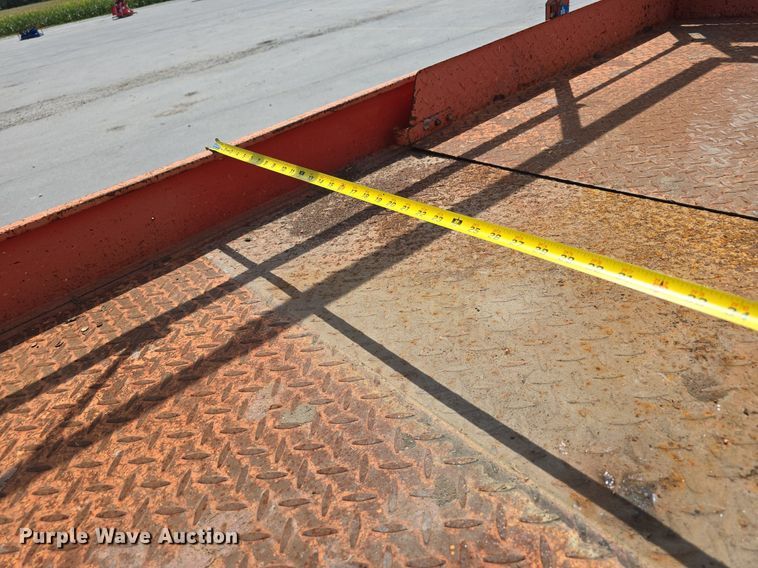 image for item DS4769 2011 SkyJack SJIII-4632 scissor lift