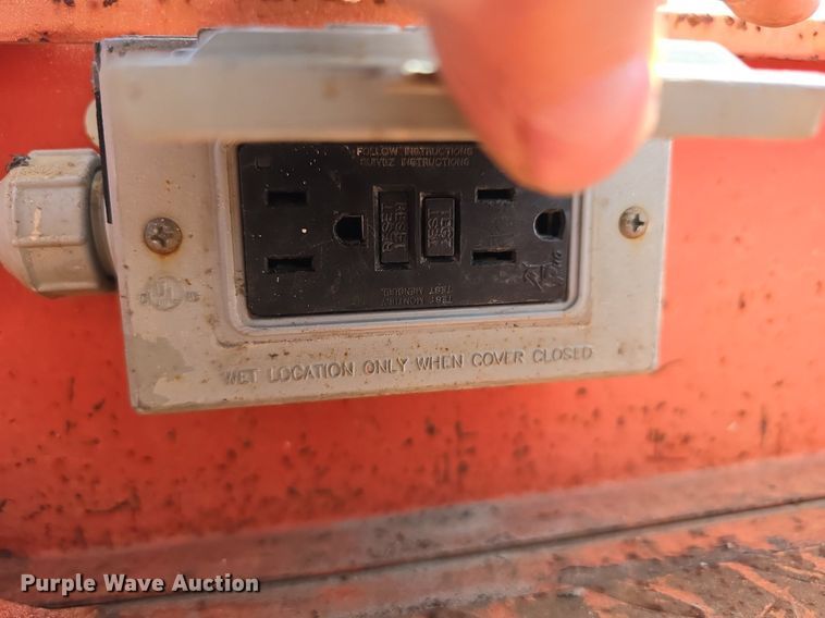 image for item DS4769 2011 SkyJack SJIII-4632 scissor lift