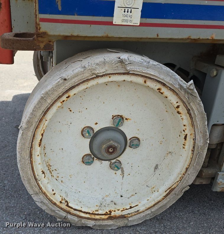 image for item DS4769 2011 SkyJack SJIII-4632 scissor lift