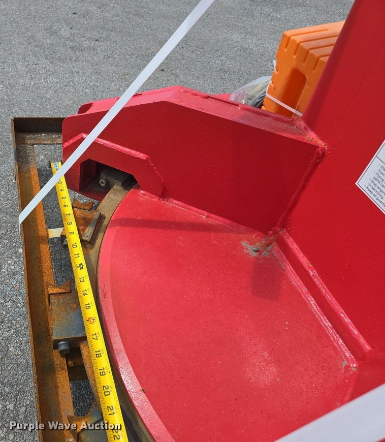 image for item DS4775 2024 Raytree RMFB41 skid steer feller buncher