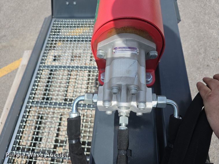 image for item DS4776 2024 Raytree RMVB72 skid steer vibrating bucket