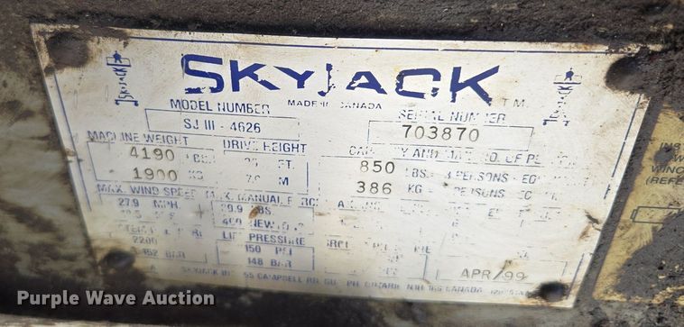 image for item DT7752 1999 Sky Jack SJIII-4626 scissor lift