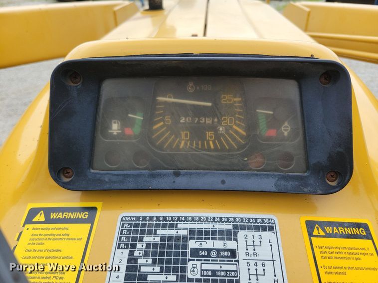 image for item DW2252 1987 Ford 345D landscape tractor