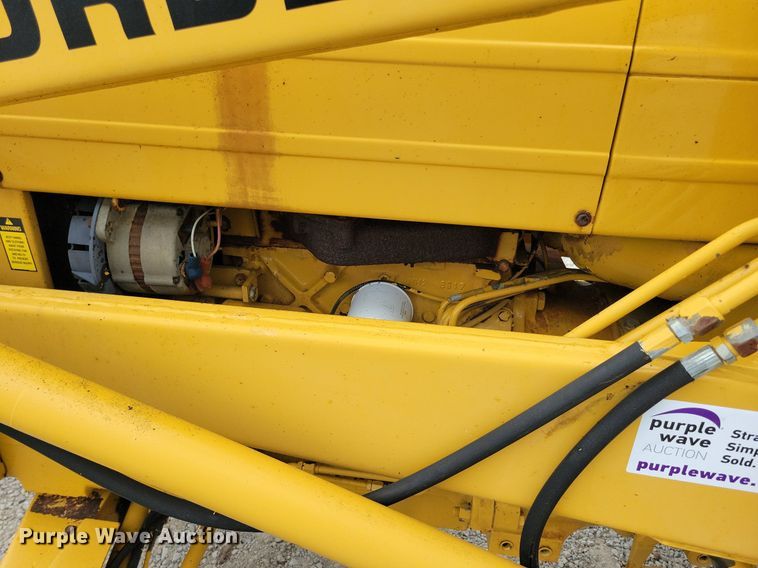 image for item DW2252 1987 Ford 345D landscape tractor