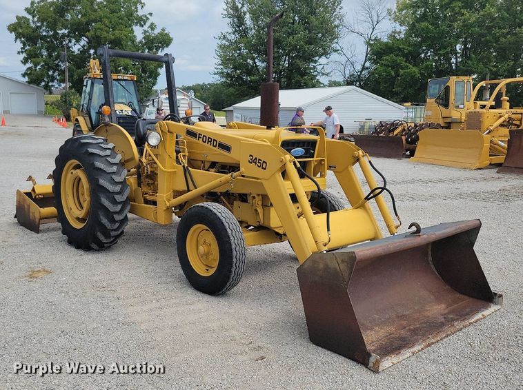 image for item DW2253 1985 Ford 345D landscape tractor