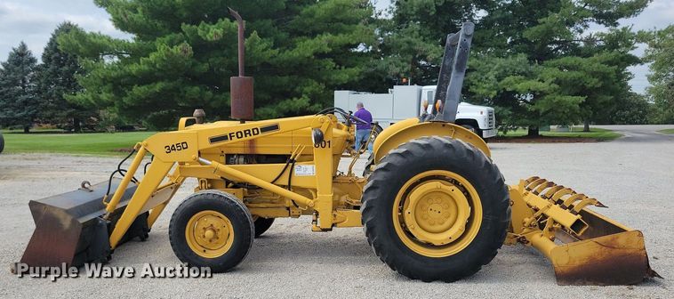 image for item DW2253 1985 Ford 345D landscape tractor