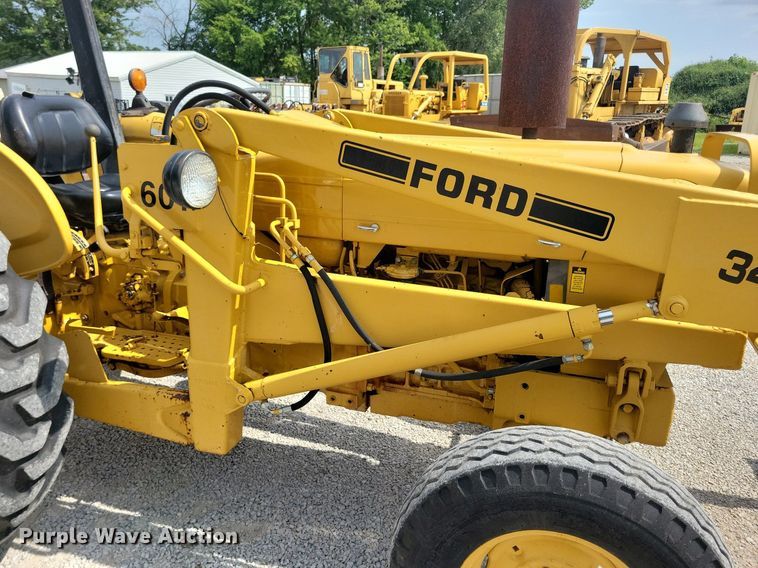 image for item DW2253 1985 Ford 345D landscape tractor