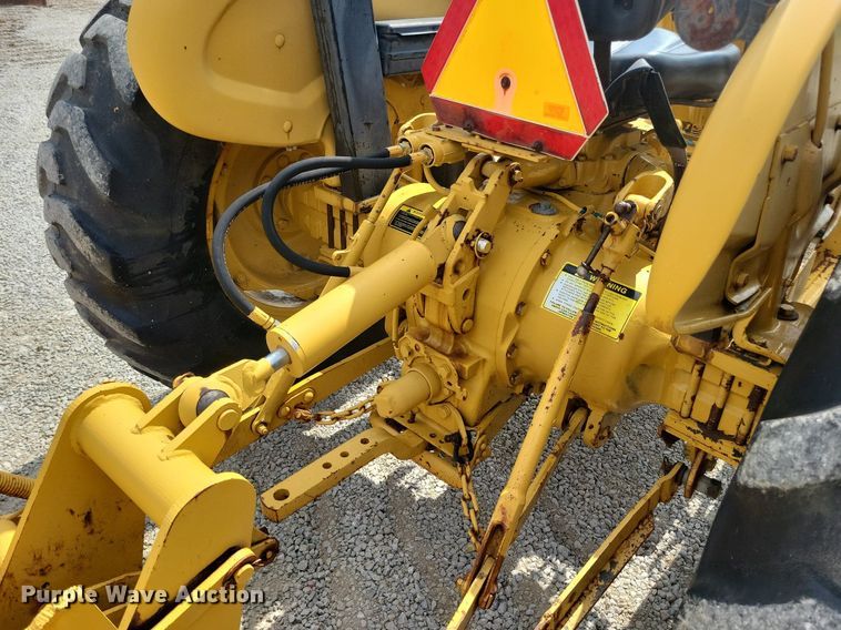 image for item DW2253 1985 Ford 345D landscape tractor