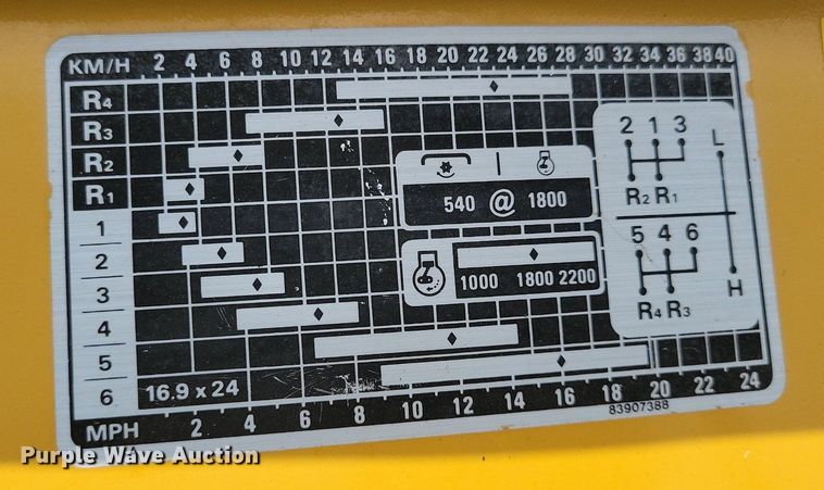 image for item DW2253 1985 Ford 345D landscape tractor