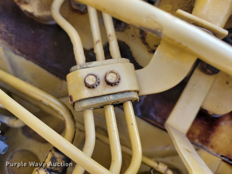 image for item DW2253 1985 Ford 345D landscape tractor