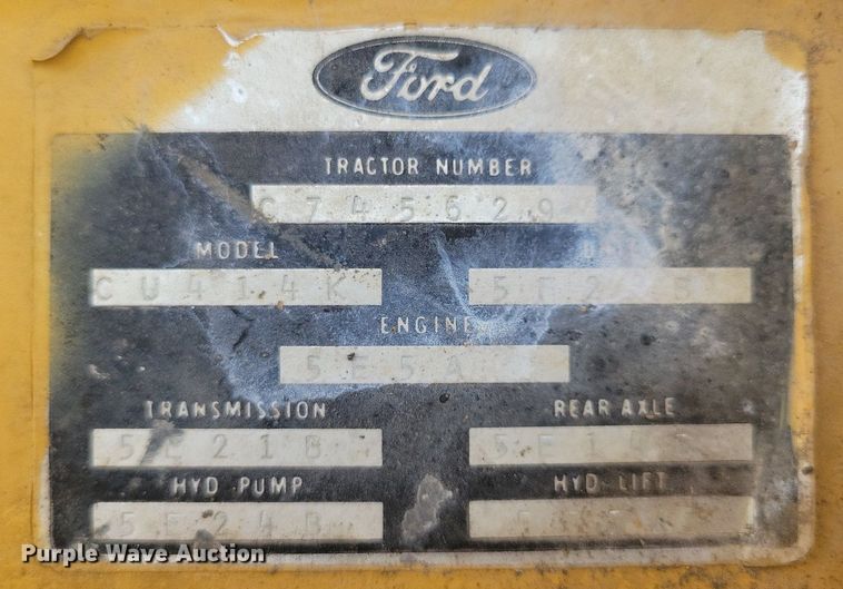 image for item DW2253 1985 Ford 345D landscape tractor