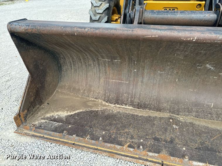 image for item DW2254 2002 Caterpillar 420D backhoe