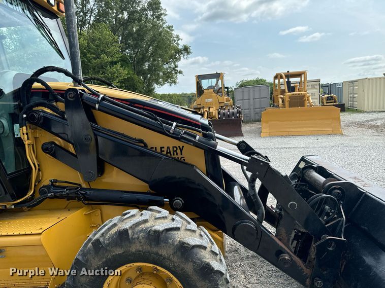 image for item DW2254 2002 Caterpillar 420D backhoe