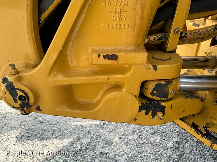 image for item DW2254 2002 Caterpillar 420D backhoe