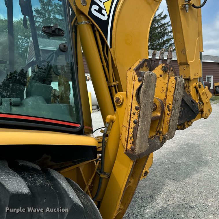image for item DW2254 2002 Caterpillar 420D backhoe