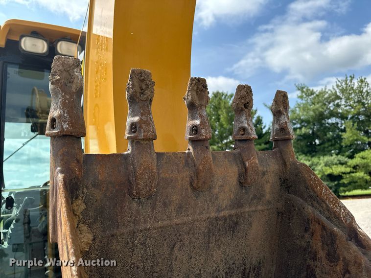 image for item DW2254 2002 Caterpillar 420D backhoe