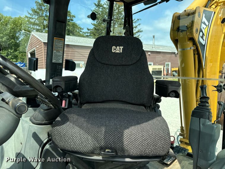 image for item DW2254 2002 Caterpillar 420D backhoe