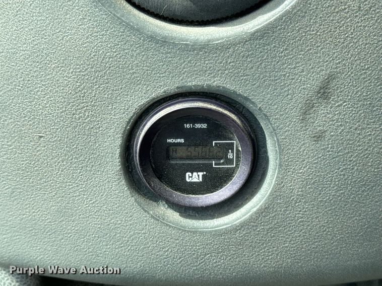 image for item DW2254 2002 Caterpillar 420D backhoe