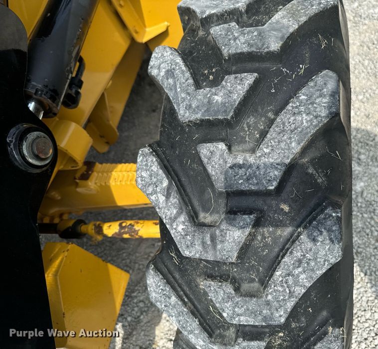 image for item DW2254 2002 Caterpillar 420D backhoe