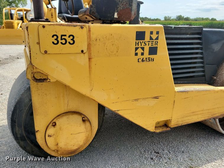 image for item DW2255 Hyster C615B single drum vibratory roller