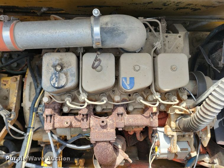 image for item DW2255 Hyster C615B single drum vibratory roller