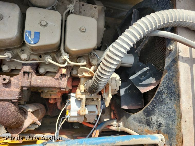 image for item DW2255 Hyster C615B single drum vibratory roller