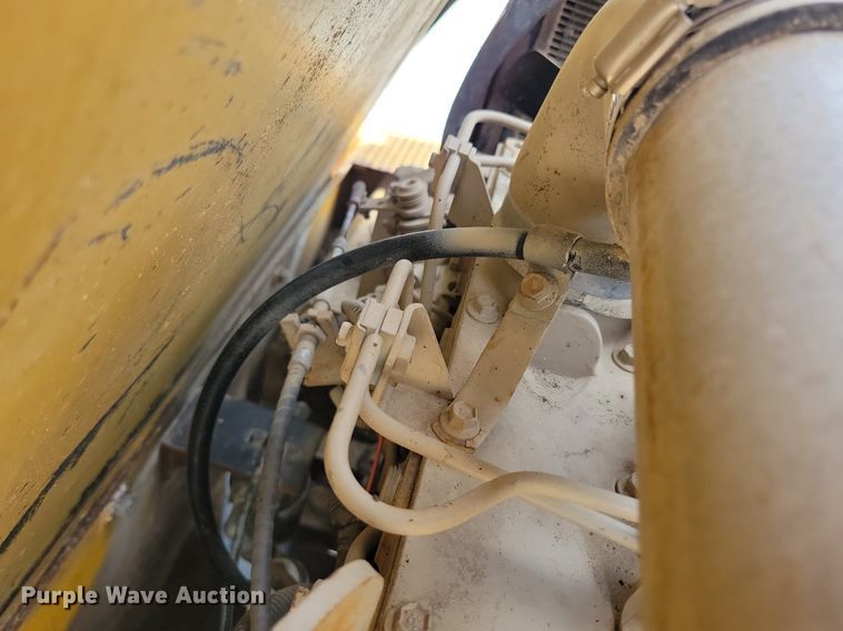 image for item DW2255 Hyster C615B single drum vibratory roller