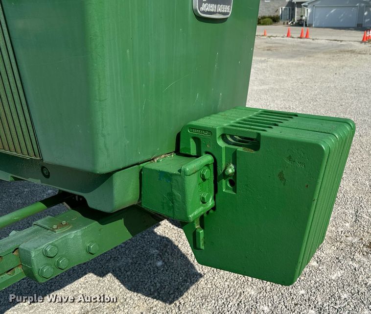 image for item DW2257 1979 John Deere 4640P tractor