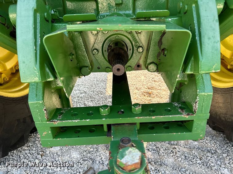 image for item DW2257 1979 John Deere 4640P tractor