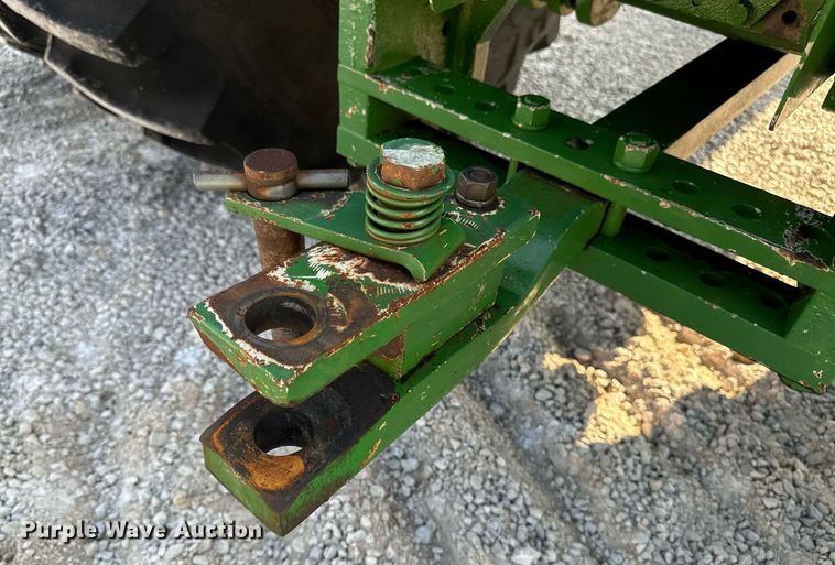 image for item DW2257 1979 John Deere 4640P tractor