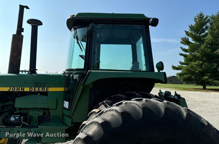 image for item DW2257 1979 John Deere 4640P tractor