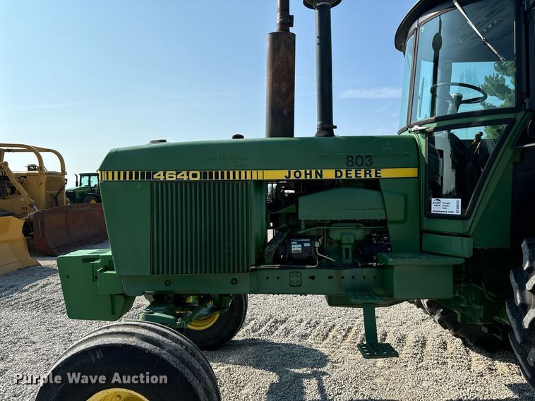 image for item DW2257 1979 John Deere 4640P tractor