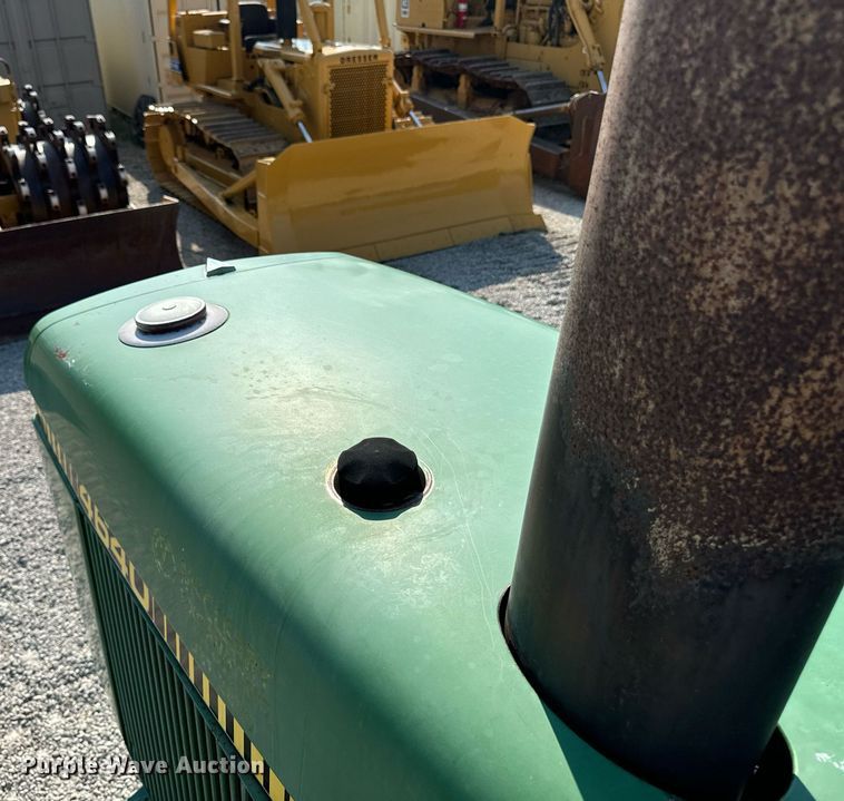 image for item DW2257 1979 John Deere 4640P tractor