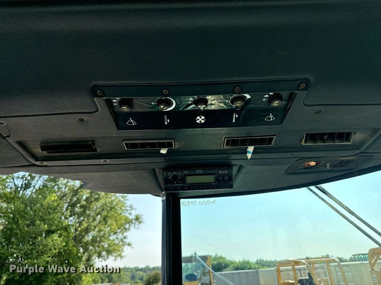 image for item DW2257 1979 John Deere 4640P tractor