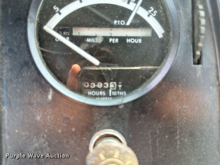 image for item DW2257 1979 John Deere 4640P tractor