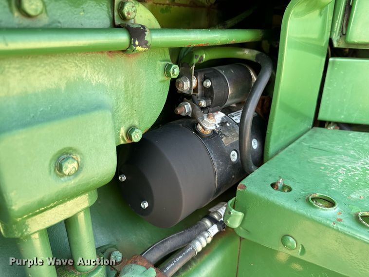 image for item DW2257 1979 John Deere 4640P tractor