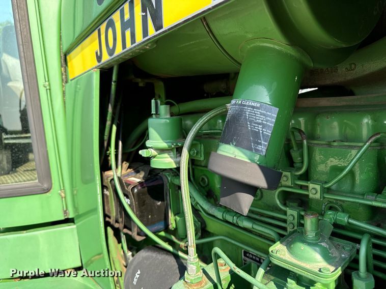 image for item DW2257 1979 John Deere 4640P tractor