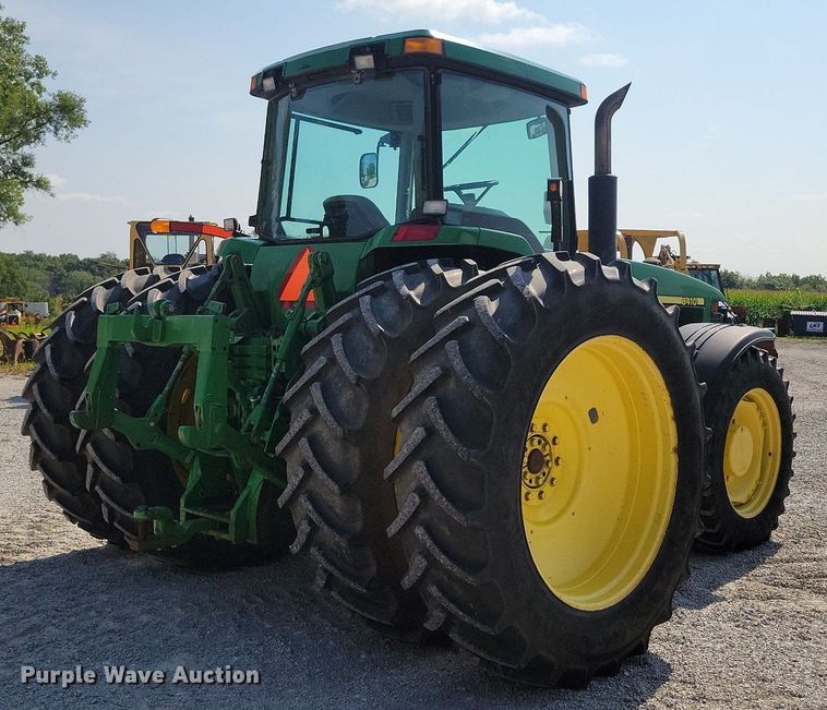 image for item DW2258 2000 John Deere 8410 MFWD tractor