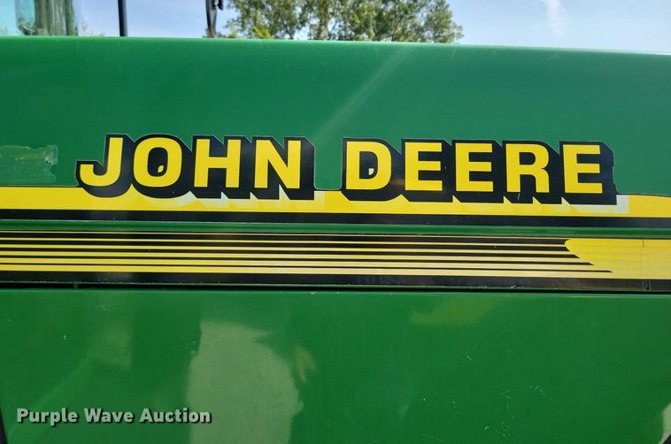 image for item DW2258 2000 John Deere 8410 MFWD tractor