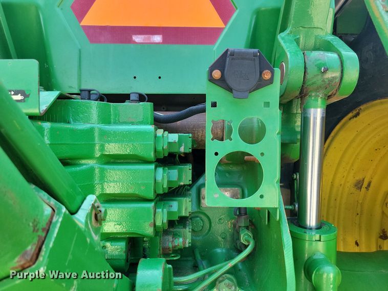 image for item DW2258 2000 John Deere 8410 MFWD tractor