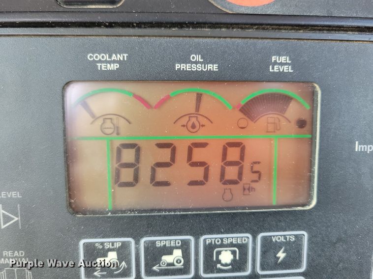 image for item DW2258 2000 John Deere 8410 MFWD tractor