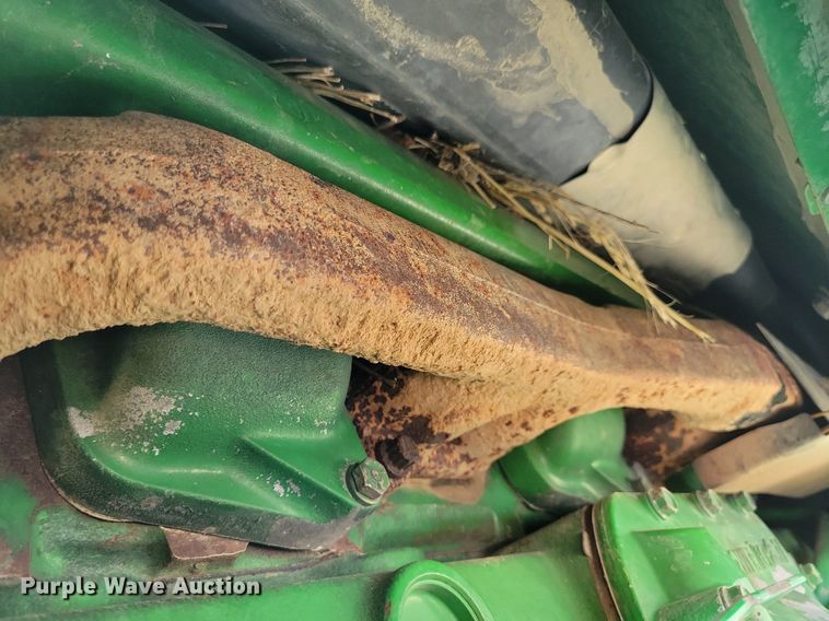 image for item DW2258 2000 John Deere 8410 MFWD tractor