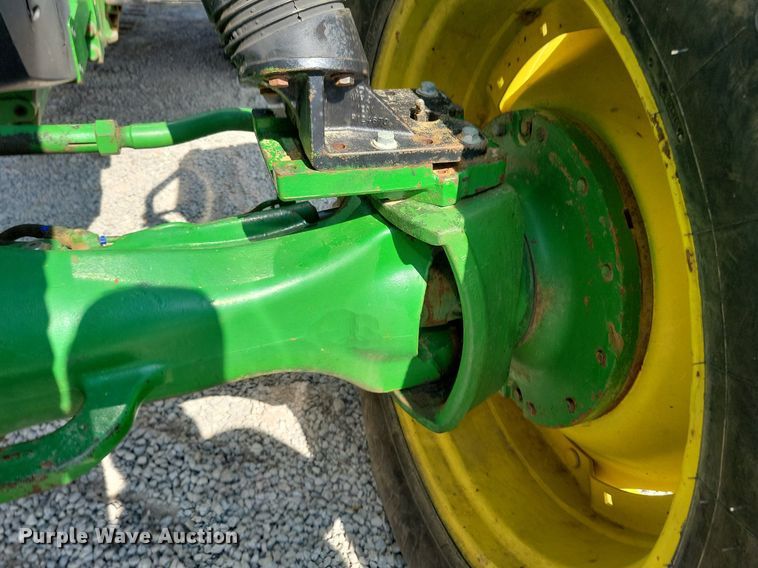 image for item DW2258 2000 John Deere 8410 MFWD tractor