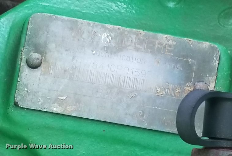 image for item DW2258 2000 John Deere 8410 MFWD tractor